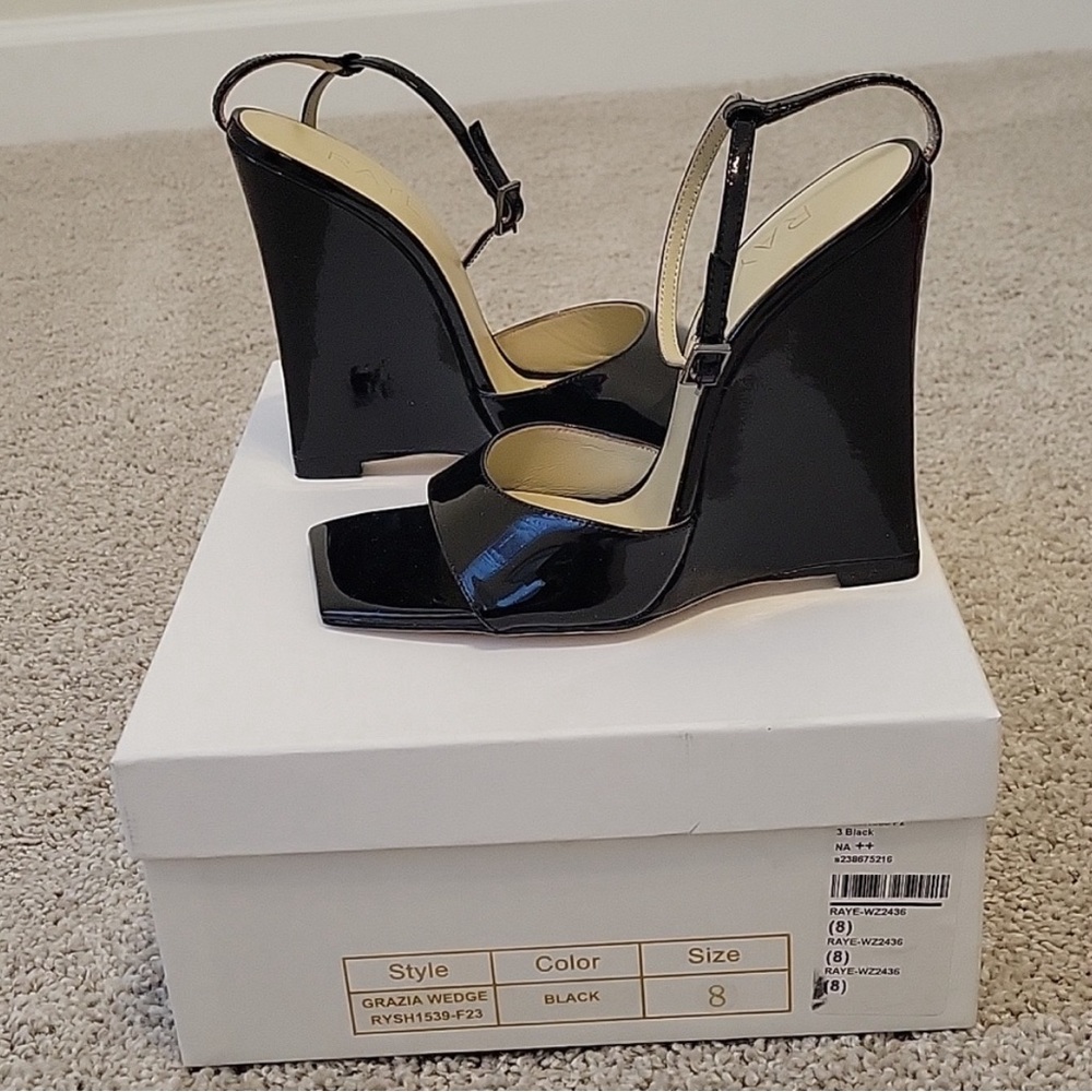 RAYE Grazia Wedge in Black